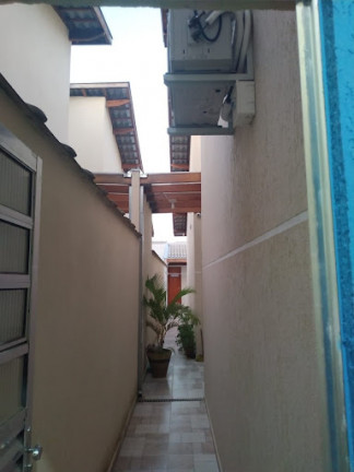 Imagem Casa com 2 Quartos à Venda, 80 m² em Village Das Flores - Caçapava Imagem Casa com 2 Quartos à Venda, 80 m² em Village Das Flores - Caçapava