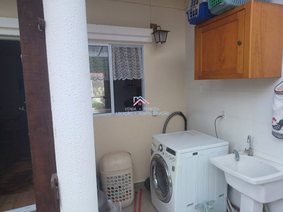 Imagem Casa com 2 Quartos à Venda, 70 m² em Medeiros - Jundiaí Imagem Casa com 2 Quartos à Venda, 70 m² em Medeiros - Jundiaí