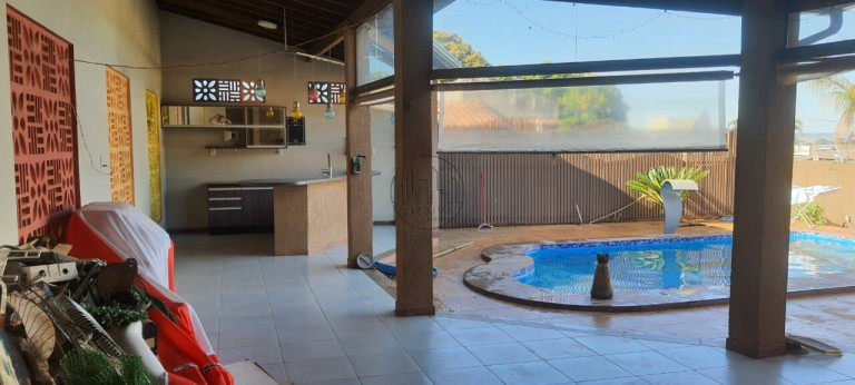 Imagem Casa com 2 Quartos à Venda, 240 m² em Setor Habitacional Arniqueira (águas Claras) - Brasília Imagem Casa com 2 Quartos à Venda, 240 m² em Setor Habitacional Arniqueira (águas Claras) - Brasília