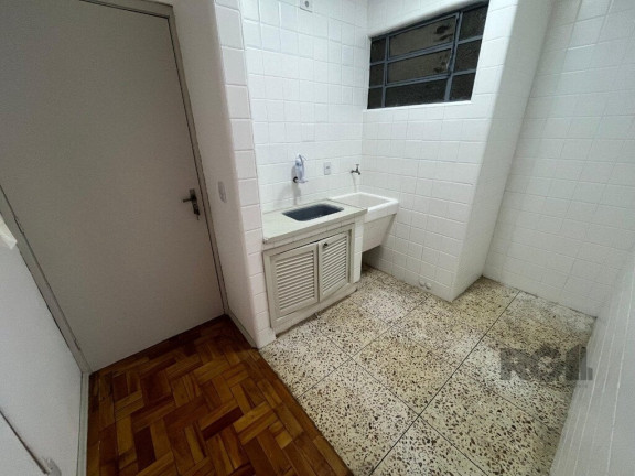 Imagem Apartamento com 1 Quarto à Venda, 40 m² em Centro Histórico - Porto Alegre Imagem Apartamento com 1 Quarto à Venda, 40 m² em Centro Histórico - Porto Alegre