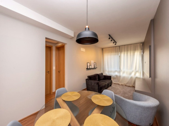 Imagem Apartamento com 2 Quartos à Venda, 61 m² em Petrópolis - Porto Alegre