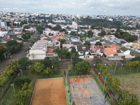 Imagem Terreno à Venda, 697 m² em Neva - Cascavel
