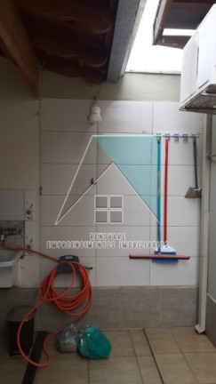 Imagem Casa com 1 Quarto à Venda, 120 m² em Antônio Marincek - Ribeirão Preto Imagem Casa com 1 Quarto à Venda, 120 m² em Antônio Marincek - Ribeirão Preto