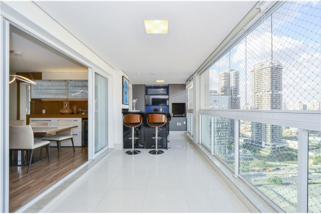 Imagem Imóvel com 3 Quartos à Venda,  em Santo Amaro - São Paulo