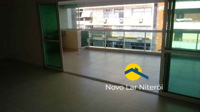 Imagem Apartamento com 4 Quartos à Venda, 202 m² em Icaraí - Niterói