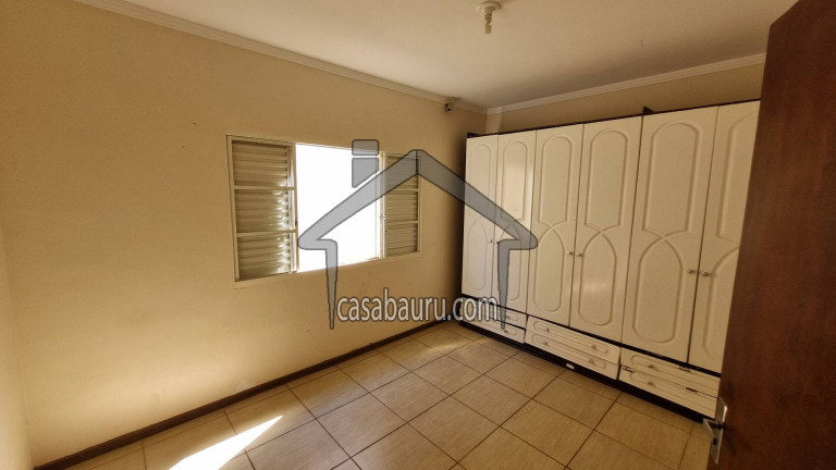 Imagem Casa com 3 Quartos à Venda, 242 m² em Vila Brunhari - Bauru Imagem Casa com 3 Quartos à Venda, 242 m² em Vila Brunhari - Bauru