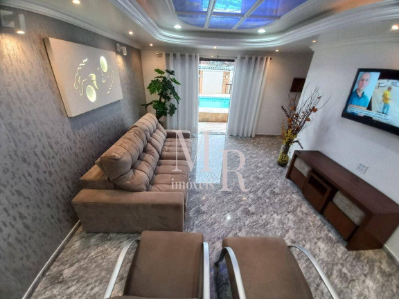 Imagem Casa com 5 Quartos à Venda, 450 m² em Balneário Flórida - Praia Grande Imagem Casa com 5 Quartos à Venda, 450 m² em Balneário Flórida - Praia Grande