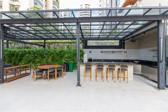 Imagem Imóvel com 4 Quartos à Venda,  em Moema - São Paulo