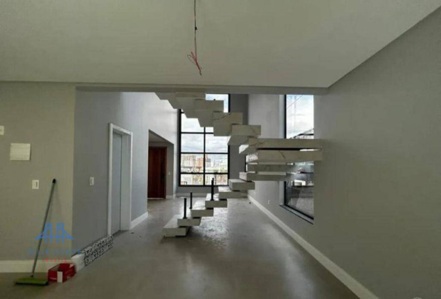 Imagem Casa com 3 Quartos à Venda, 188 m² em Estreito - Florianópolis Imagem Casa com 3 Quartos à Venda, 188 m² em Estreito - Florianópolis