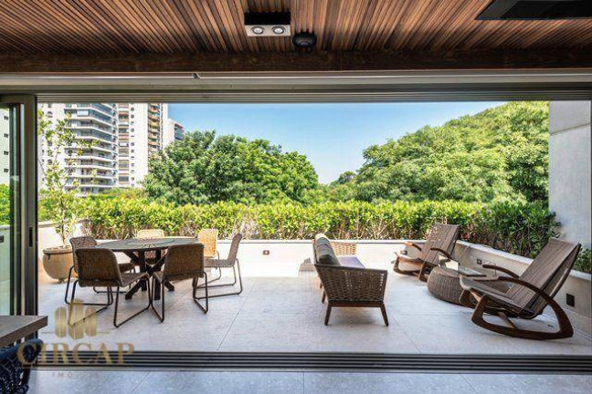 Imagem Cobertura com 4 Quartos à Venda, 378 m² em Alto De Pinheiros - São Paulo Imagem Cobertura com 4 Quartos à Venda, 378 m² em Alto De Pinheiros - São Paulo