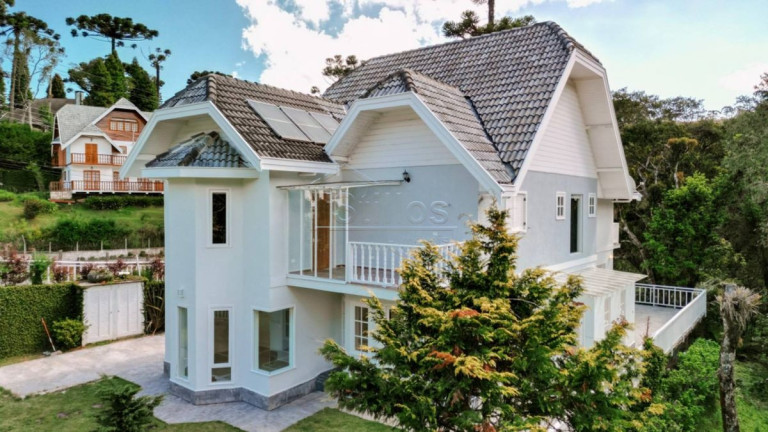 Imagem Casa de Condomínio com 5 Quartos à Venda, 203 m² em Campos Do Jordão Imagem Casa de Condomínio com 5 Quartos à Venda, 203 m² em Campos Do Jordão