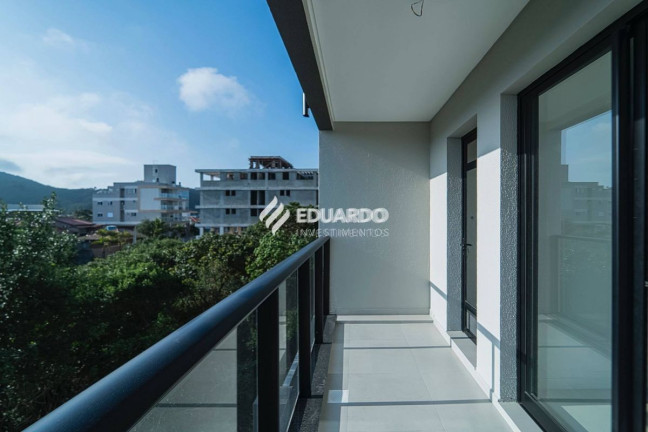 Imagem Apartamento com 2 Quartos à Venda, 77 m² em Mariscal - Bombinhas