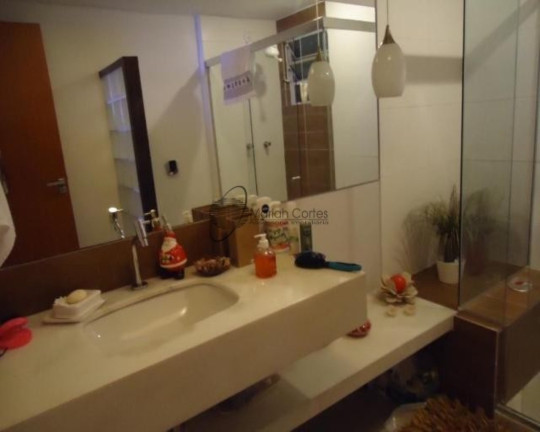 Imagem Imóvel com 4 Quartos à Venda, 160 m² em Icaraí - Niterói Imagem Imóvel com 4 Quartos à Venda, 160 m² em Icaraí - Niterói