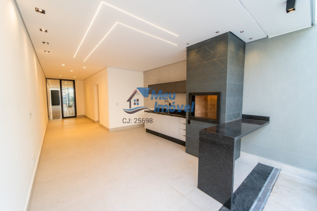 Imagem Casa com 4 Quartos à Venda, 280 m² em Setor Habitacional Arniqueira (águas Claras) - Brasília Imagem Casa com 4 Quartos à Venda, 280 m² em Setor Habitacional Arniqueira (águas Claras) - Brasília