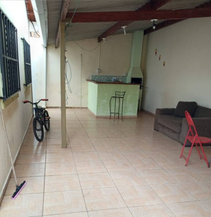 Imagem Casa com 3 Quartos à Venda, 200 m² em Bauru Imagem Casa com 3 Quartos à Venda, 200 m² em Bauru