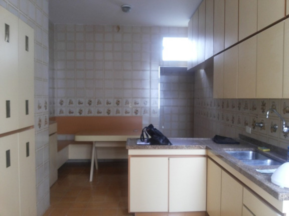 Imagem Casa com 3 Quartos à Venda, 320 m² em Moema - São Paulo