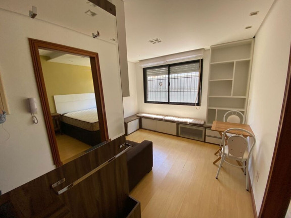 Imagem Apartamento com 1 Quarto à Venda, 38 m² em Rio Branco - Porto Alegre