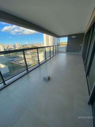 Imagem Apartamento com 4 Quartos à Venda, 245 m² Imagem Apartamento com 4 Quartos à Venda, 245 m²