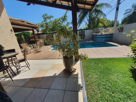 Imagem Casa com 6 Quartos para Temporada, 236 m² em Guarajuba - Camaçari