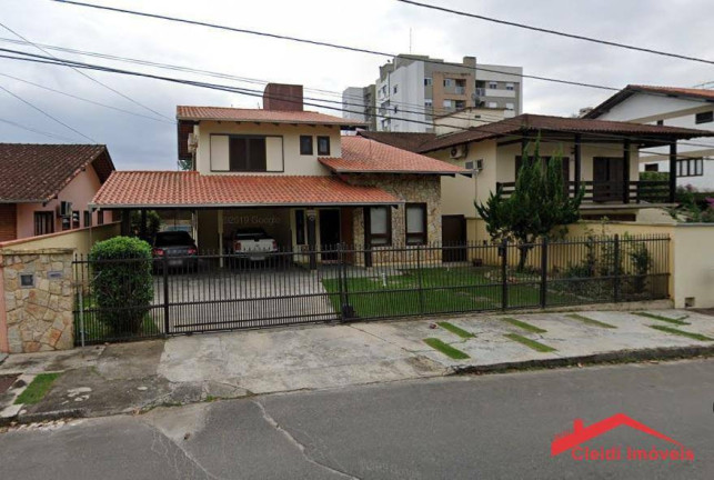 Imagem Casa com 3 Quartos à Venda, 286 m² em Costa E Silva - Joinville Imagem Casa com 3 Quartos à Venda, 286 m² em Costa E Silva - Joinville