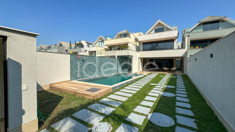 Imagem Casa de Condomínio com 4 Quartos para Alugar,  em Barra Da Tijuca - Rio De Janeiro