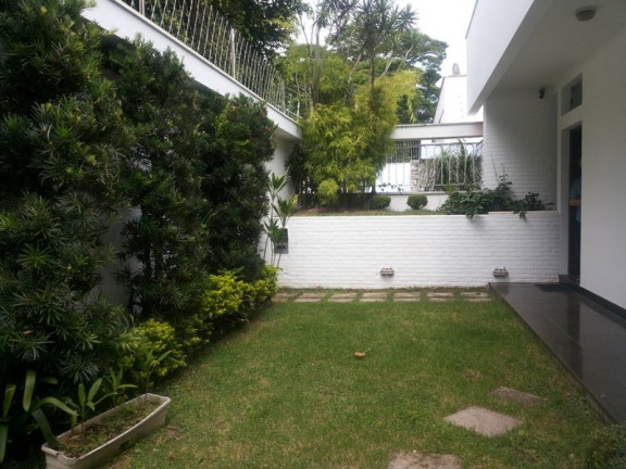Imagem Casa com 3 Quartos à Venda, 320 m² em Moema - São Paulo