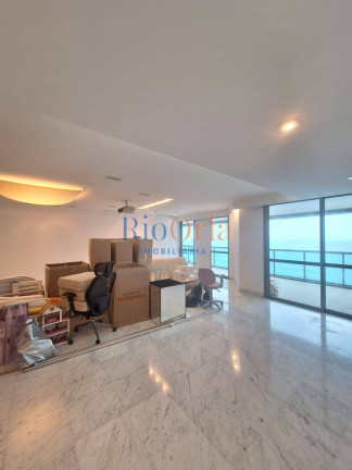 Imagem Apartamento com 4 Quartos à Venda, 270 m² em Barra Da Tijuca - Rio De Janeiro