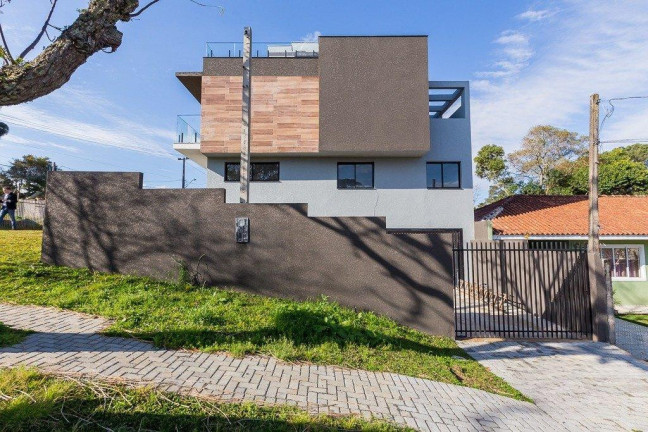 Imagem Sobrado com 4 Quartos à Venda, 176 m² em Abranches - Curitiba Imagem Sobrado com 4 Quartos à Venda, 176 m² em Abranches - Curitiba