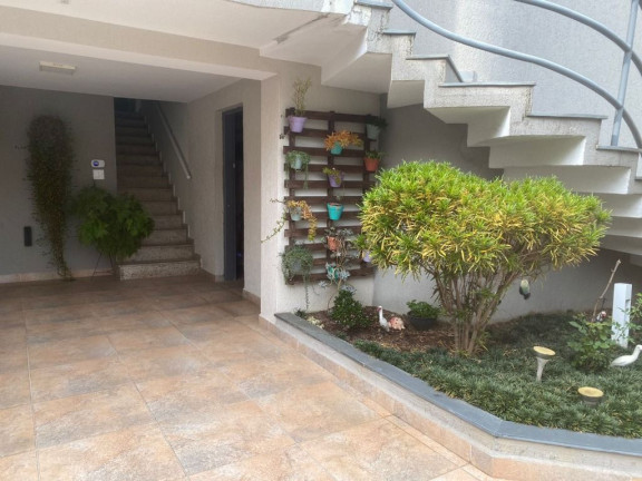 Imagem Casa com 3 Quartos à Venda, 324 m² em Vila Scarpelli - Santo André