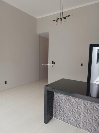Imagem Casa com 3 Quartos à Venda, 200 m² Imagem Casa com 3 Quartos à Venda, 200 m²