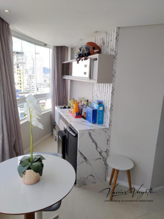 Imagem Apartamento com 3 Quartos à Venda, 120 m² em Centro - Balneário Camboriú Imagem Apartamento com 3 Quartos à Venda, 120 m² em Centro - Balneário Camboriú