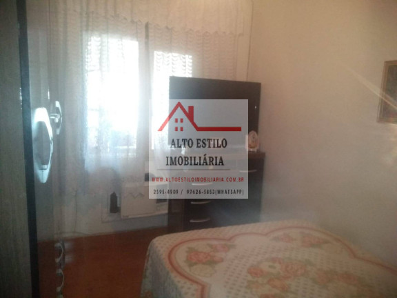 Imagem Casa com 2 Quartos à Venda, 60 m² em Piedade - Rio De Janeiro Imagem Casa com 2 Quartos à Venda, 60 m² em Piedade - Rio De Janeiro