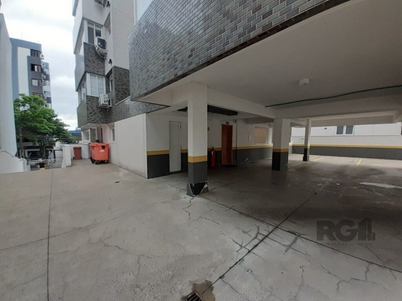 Imagem Imóvel com 2 Quartos à Venda, em Menino Deus - Porto Alegre Imagem Imóvel com 2 Quartos à Venda, em Menino Deus - Porto Alegre