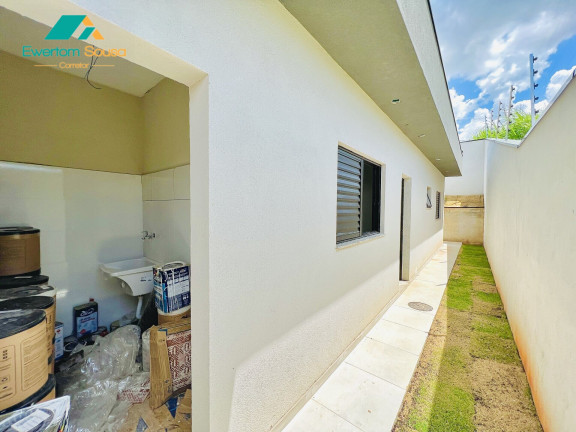 Imagem Casa com 3 Quartos à Venda, 105 m² em Conjunto Habitacional José Barnet Y Vives - Atibaia Imagem Casa com 3 Quartos à Venda, 105 m² em Conjunto Habitacional José Barnet Y Vives - Atibaia