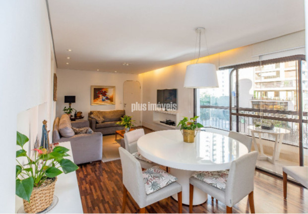 Imagem Apartamento com 3 Quartos à Venda, 120 m² em Moema - São Paulo