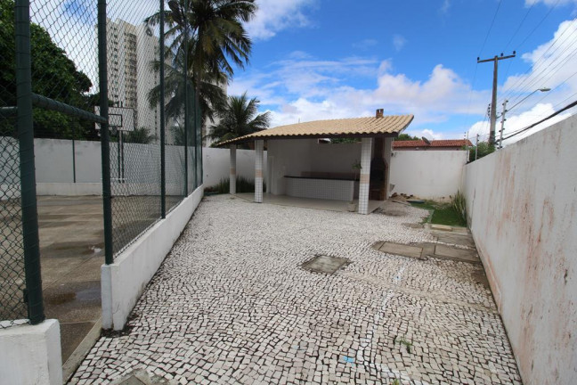 Imagem Apartamento com 2 Quartos à Venda, 72 m² em Guararapes - Fortaleza