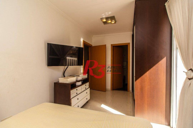 Imagem Sobrado com 5 Quartos à Venda, 267 m² em Embaré - Santos Imagem Sobrado com 5 Quartos à Venda, 267 m² em Embaré - Santos