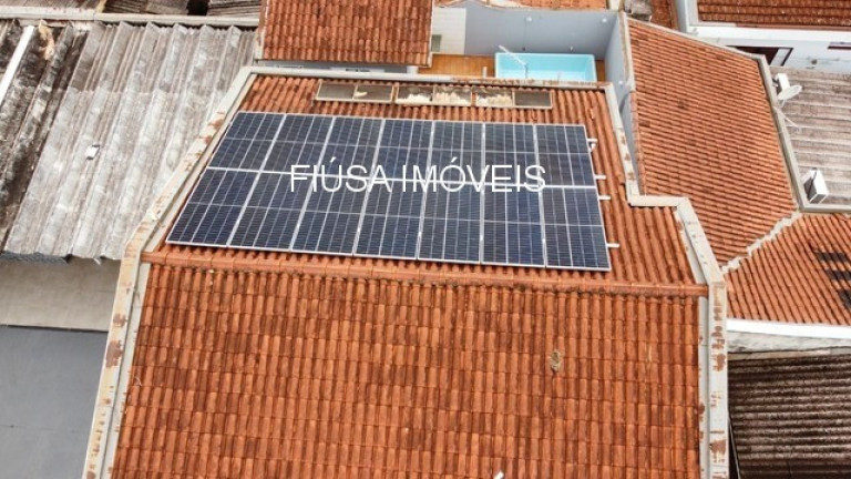 Imagem Sobrado com 5 Quartos à Venda,  em Vila Tibério - Ribeirão Preto
