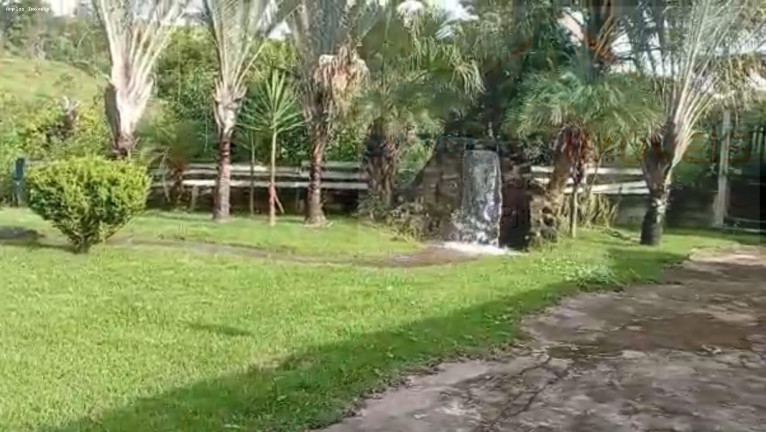 Imagem Fazenda à Venda, 302 m² em Divinópolis
