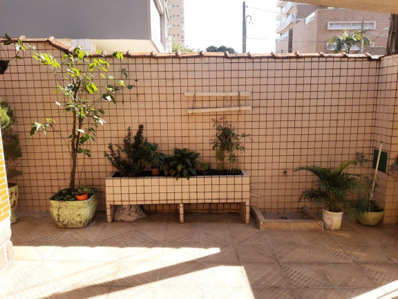 Imagem Casa com 3 Quartos à Venda, 350 m² em Campo Grande - Santos Imagem Casa com 3 Quartos à Venda, 350 m² em Campo Grande - Santos