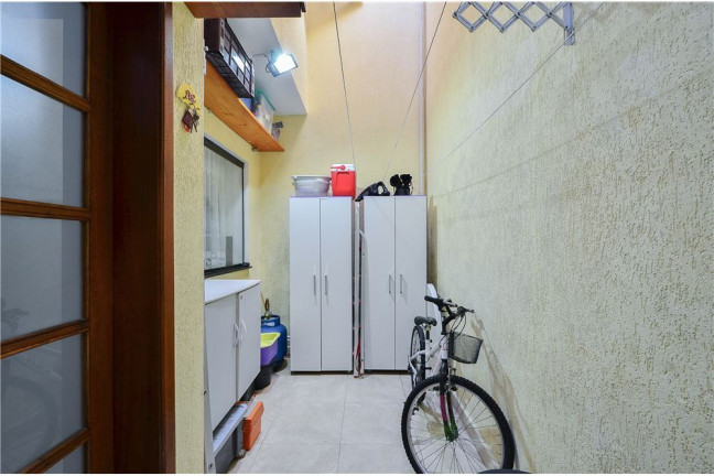 Imagem Casa com 3 Quartos à Venda, em Penha - São Paulo Imagem Casa com 3 Quartos à Venda, em Penha - São Paulo