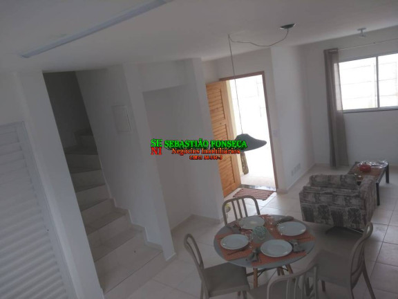 Imagem Casa com 2 Quartos à Venda, 62 m² em Caraguatatuba Imagem Casa com 2 Quartos à Venda, 62 m² em Caraguatatuba