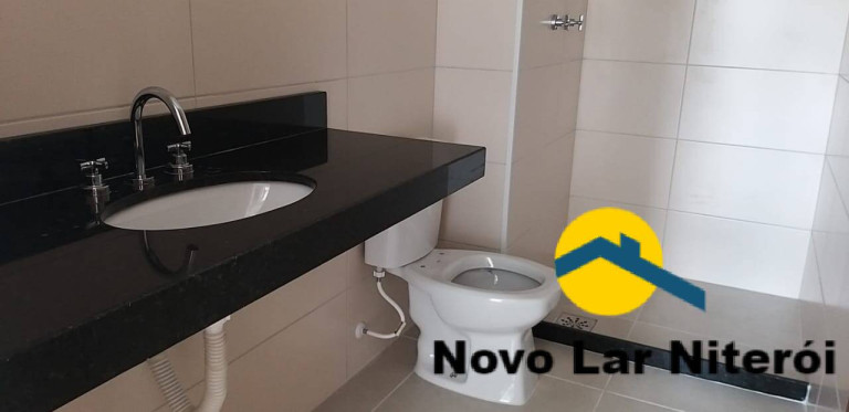 Imagem Cobertura com 2 Quartos à Venda, 219 m² em Piratininga - Niterói