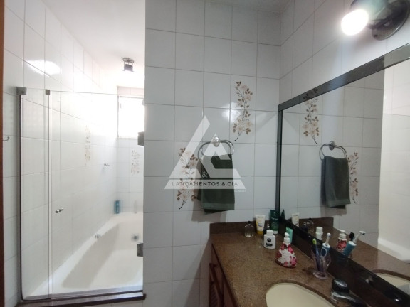 Imagem Apartamento com 3 Quartos à Venda, 121 m² em Tijuca - Rio De Janeiro