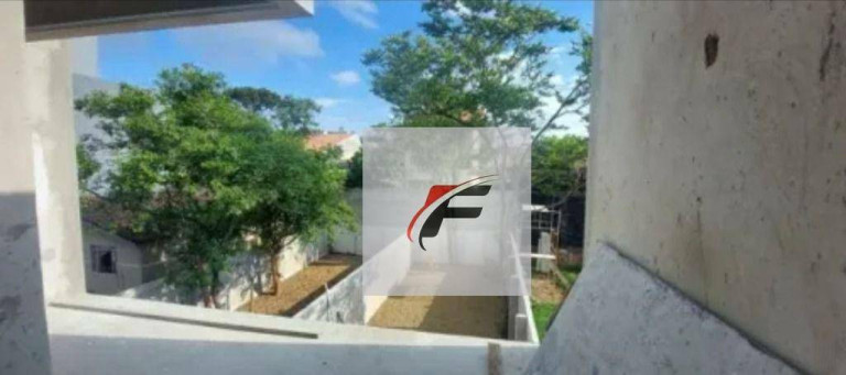 Imagem Sobrado com 3 Quartos à Venda, 137 m² em Capão Raso - Curitiba Imagem Sobrado com 3 Quartos à Venda, 137 m² em Capão Raso - Curitiba