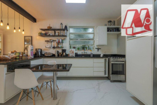 Imagem Apartamento com 3 Quartos à Venda, 131 m² em Higienópolis - Porto Alegre