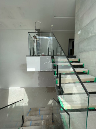 Imagem Casa com 4 Quartos à Venda, 451 m² em Alphaville - Santana De Parnaíba Imagem Casa com 4 Quartos à Venda, 451 m² em Alphaville - Santana De Parnaíba
