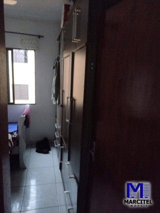 Imagem Apartamento com 2 Quartos à Venda,  em Vila Merces - Carapicuíba