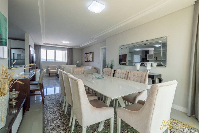 Imagem Apartamento com 4 Quartos à Venda, 143 m² em Barra Sul - Balneário Camboriú Imagem Apartamento com 4 Quartos à Venda, 143 m² em Barra Sul - Balneário Camboriú