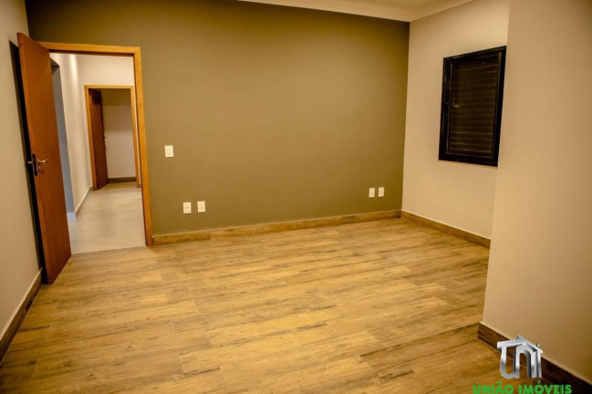 Imagem Casa com 3 Quartos à Venda, 156 m² em Jardim Lago Do Moinho - Bragança Paulista Imagem Casa com 3 Quartos à Venda, 156 m² em Jardim Lago Do Moinho - Bragança Paulista
